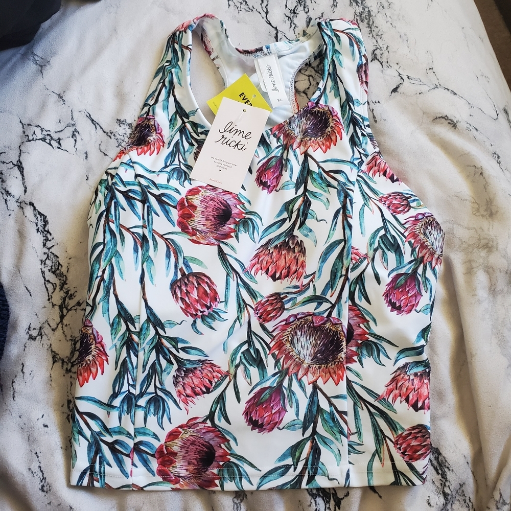 NWT Lime Ricki tankini swimsuit top